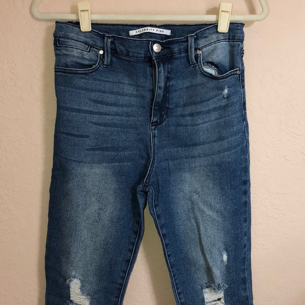 High rises ankle skinny